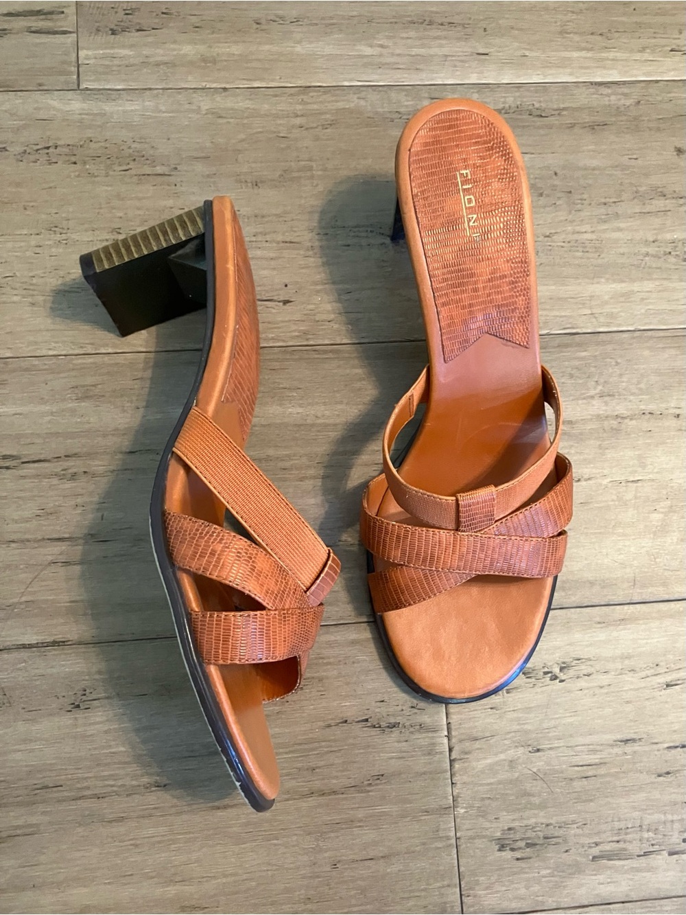 Fioni orange patterned leather slide women’s heels. Size 8